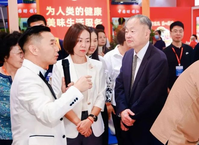 为魂开启小龙虾美食创业新蓝海冰球突破游戏晓飞歌：以酱料(图4)