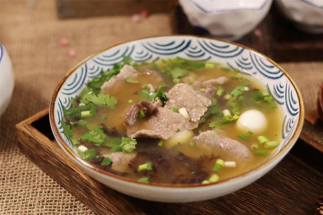 更适合秋天吃的菜合理“贴秋膘”不能乱补冰球突破豪华版手机版进入秋季推荐5道(图2)