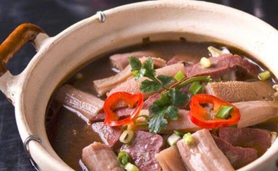 吃？红烧炖煮为最佳烹饪方法冰球突破技巧牛杂怎么炖好(图3)