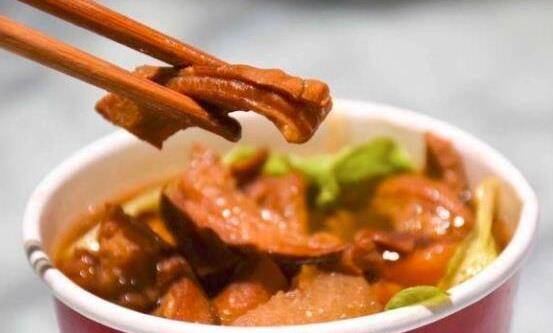 吃？红烧炖煮为最佳烹饪方法冰球突破技巧牛杂怎么炖好(图5)